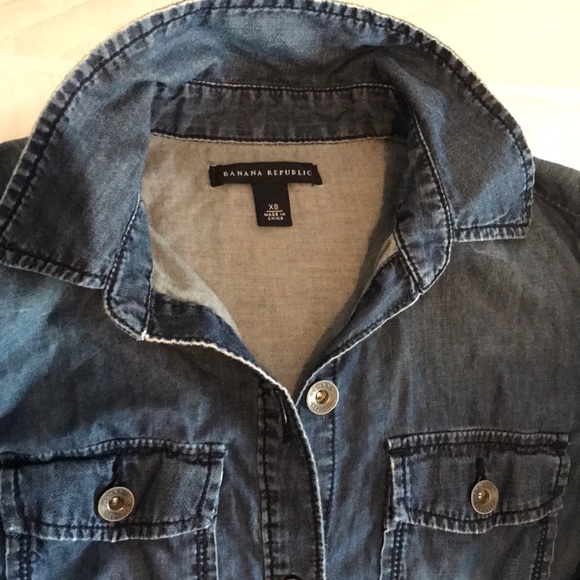 Banana Republic Chambray Utility Shirt, size XS. Great Used Condition. - Picture 3 of 10